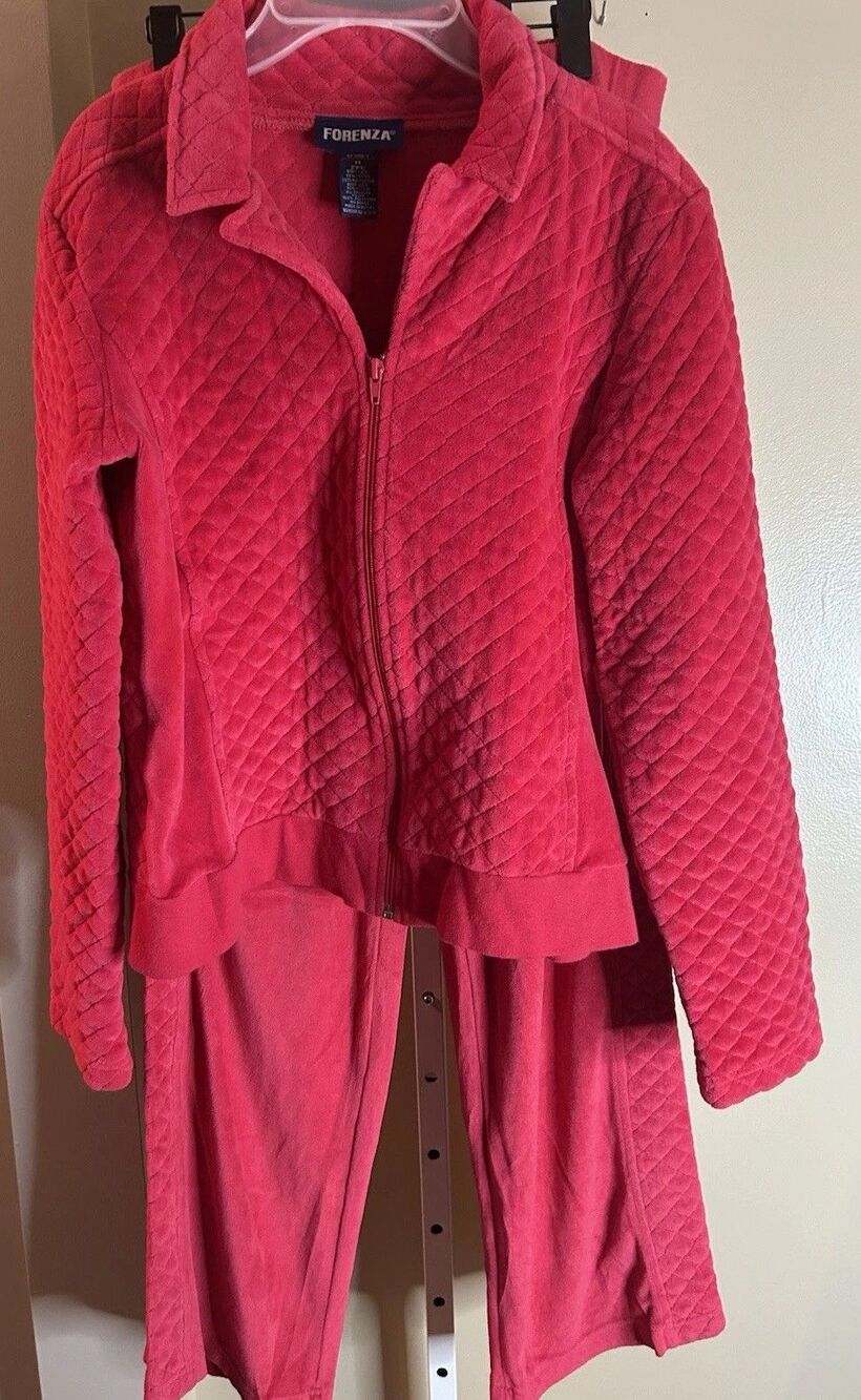 Vtg. Forenza Red Velour Track Suit Jogging Y2K Zip Jacket Size M 90’s Quilt